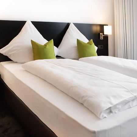 Men Hotel By Wmm Hotels Mengen Exteriör bild